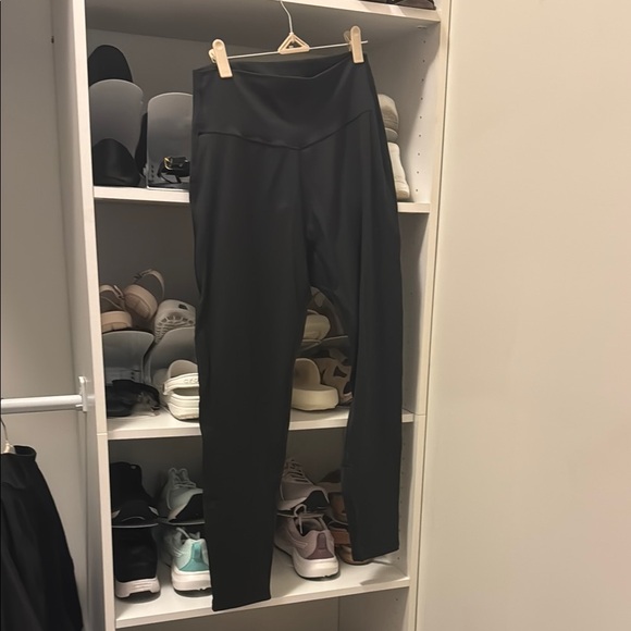 Buffbunny Collection Pants - BuffBunny Black Leggings for Versatile Comfort